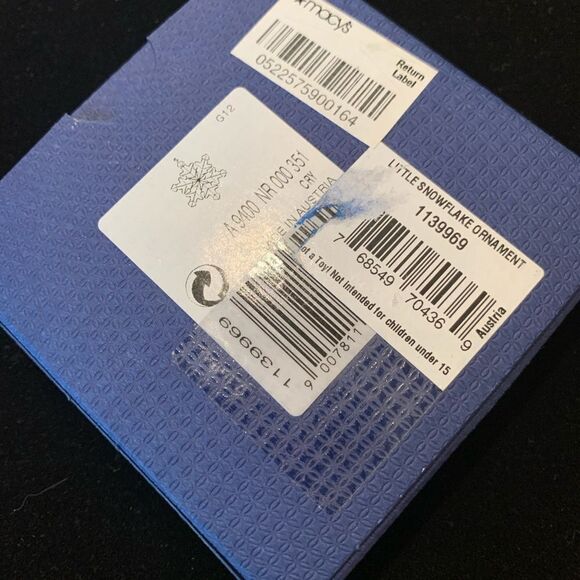 SWAROVSKI Little Snowflake Ornament 1139969 In box - Picture 11 of 11
